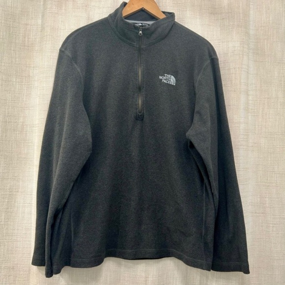The North Face Sweater Men Large Adult Gray 1/2 Zip Sweatshirt Pullover Jacket